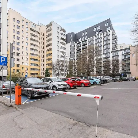 Апартаменти In
